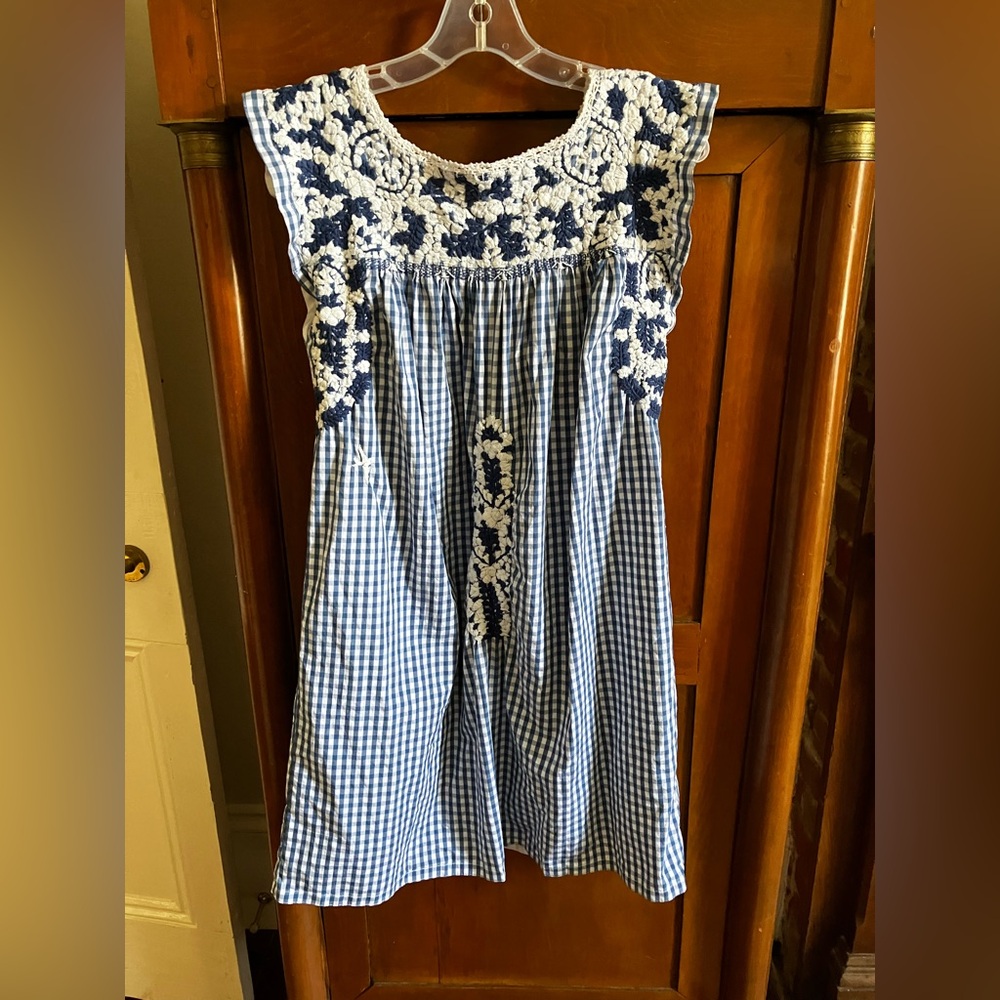 Mi Golondrina Blue/White Gingham Flores Dress with embroidery Sz M